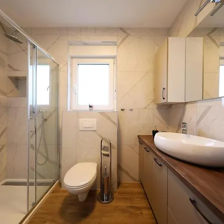 Gorgeous In With Sauna Semesterbostad *