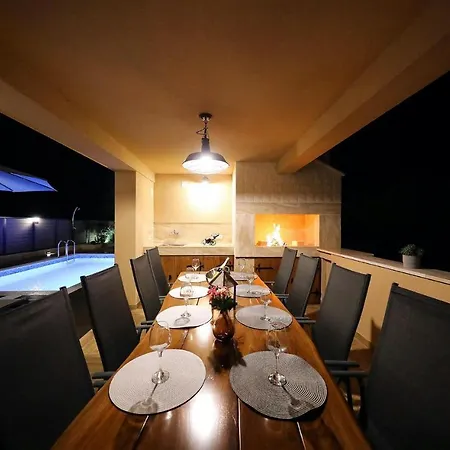 Holiday home Gorgeous In With Sauna Zadar